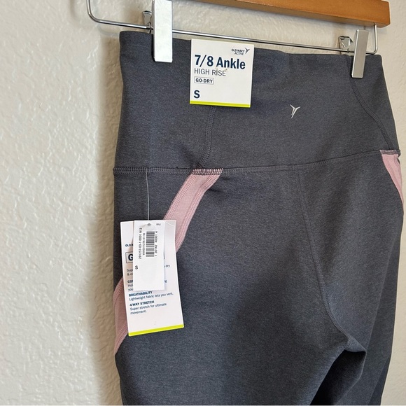 NWT, Old Navy High-Rise Color-Block 7/8 Elevate Compression Leggings, Small - Picture 7 of 11